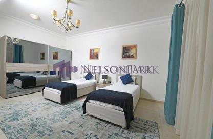 Compound - 3 Bedrooms - 3 Bathrooms for rent in Al Dana st - Muraikh - AlMuraikh - Doha