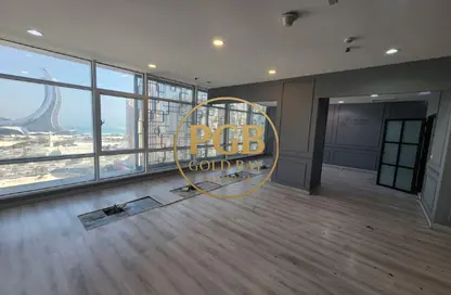 Office Space - Studio - 6 Bathrooms for rent in Marina Tower 02 - Marina District - Lusail