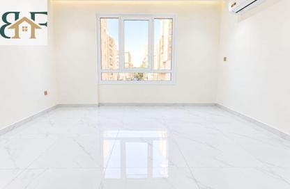 Apartment - 2 - 2 for rent in Al Mansoura - Al Mansoura - Doha