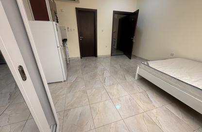 Apartment - Studio - 1 Bathroom for rent in Al Gharrafa - Al Gharrafa - Doha Apartment - Studio - 1 Bathroom for rent in Al Gharrafa - Al Gharrafa - Doha