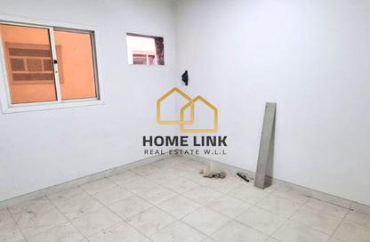Labor Camp - Studio - 7+ Bathrooms for rent in East Industrial Street - Birkat Al Awamer - Al Wakra