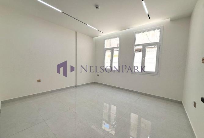 56721755 - Property Image 3