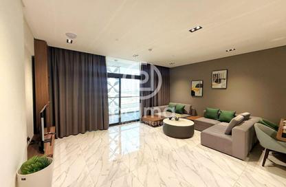 Apartment - 3 Bedrooms - 5 Bathrooms for rent in Crescent Building - Yasmeen City - Lusail