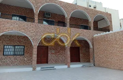فيلا - 5 غرف نوم - 7 حمامات للايجار في فريج بن محمود الشمالي - فريج بن محمود - الدوحة