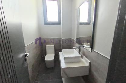 Apartment - 2 Bedrooms - 3 Bathrooms for rent in Bin Omran - Fereej Bin Omran - Doha