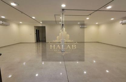 Villa - 6 Bedrooms - 6 Bathrooms for rent in Al Kheesa - Al Kheesa - Umm Salal Mohammed