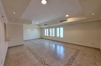 Apartment - 3 Bedrooms - 4 Bathrooms for sale in Marina Gate - Porto Arabia - The Pearl Island - Doha