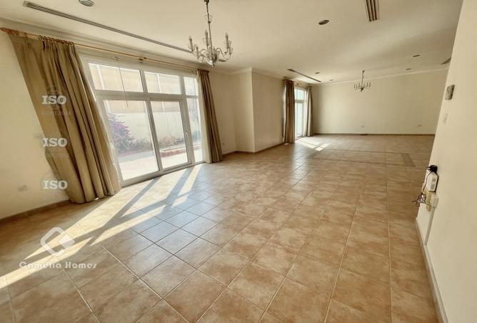 55078227 - Property Image 2