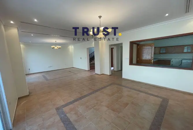 60223908 - Property Image 3