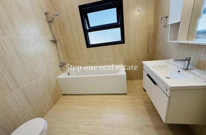 Villa - 5 Bedrooms - 7 Bathrooms for rent in Duhail Villas - Al Duhail - Doha