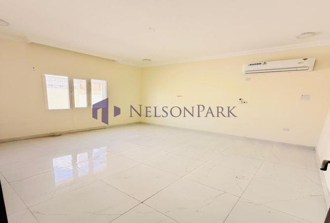 54492109 - Property Image 3