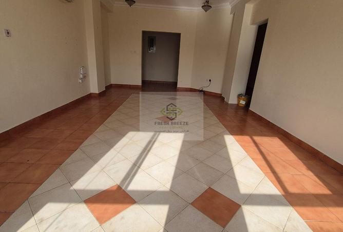 54542082 - صورة العقار 2