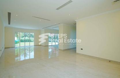 Villa - 4 Bedrooms - 5 Bathrooms for rent in West Bay Lagoon Villas - West Bay Lagoon - West Bay Lagoon - Doha