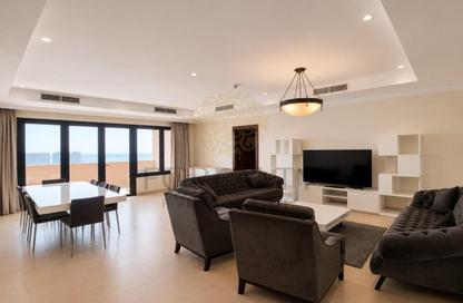 Apartment - 2 Bedrooms - 4 Bathrooms for rent in East Porto Drive - Porto Arabia - The Pearl Island - Doha