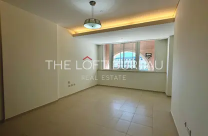 شقة - غرفة نوم - 2 حمامات للايجار في فيفا غرب - فيفا بحرية - جزيرة اللؤلؤة - الدوحة شقة - غرفة نوم - 2 حمامات للايجار في فيفا غرب - فيفا بحرية - جزيرة اللؤلؤة - الدوحة