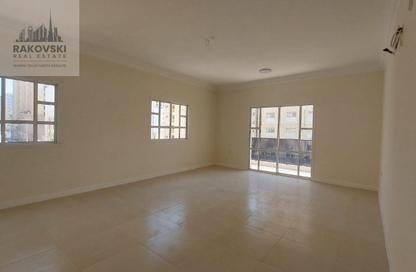 Apartment - 2 Bedrooms - 2 Bathrooms for rent in Old Al Ghanim - Al Ghanim - Doha