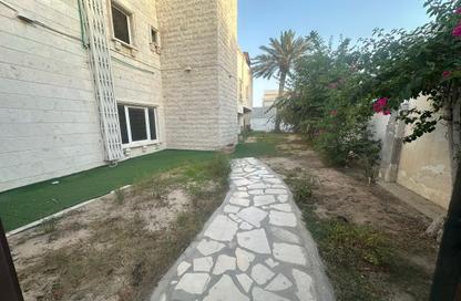 Apartment - Studio - 1 Bathroom for rent in Al Dafna - Al Dafna - Doha