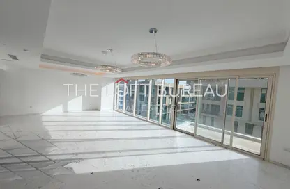 دوبلكس - 4 غرف نوم - 6 حمامات للبيع في كريستال ريزيدنس - جزيرة جيوان - جزيرة اللؤلؤة - الدوحة