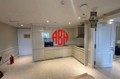 Apartment - 1 Bedroom - 2 Bathrooms for rent in Al Shatt Street - West Bay - Doha