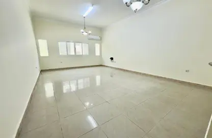 شقة - 2 غرف نوم - 2 حمامات للايجار في شارع المنتزه - المنتزه - الدوحة