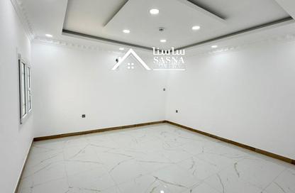 Villa - Studio - 7 Bathrooms for rent in Al Markhiya Street - Al Markhiya - Doha