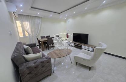 Apartment - 2 Bedrooms - 2 Bathrooms for rent in Al Mansoura - Al Mansoura - Doha