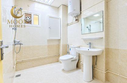 Apartment - 2 - 2 for rent in Umm Ghwailina Comm - Umm Ghuwalina - Umm Ghuwailina - Doha