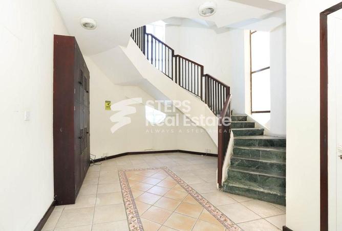51670951 - Property Image 2