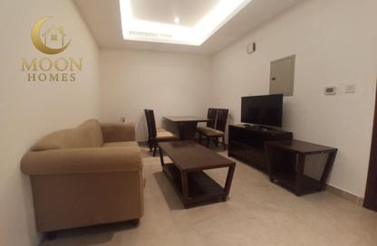 Apartment - 2 Bedrooms - 2 Bathrooms for rent in Umm Ghuwailina 4 - Umm Ghuwailina - Doha