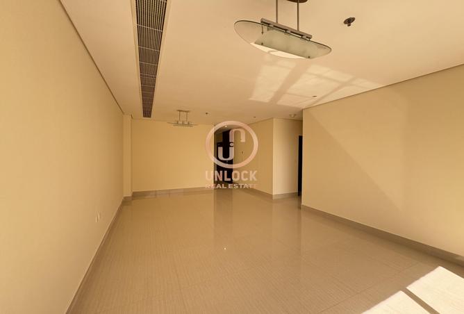 55681851 - Property Image 3