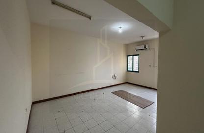 Apartment - 3 Bedrooms - 3 Bathrooms for rent in EB16 - Doha Al Jadeed - Doha