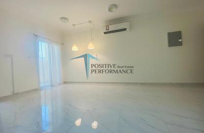 Apartment - 2 Bedrooms - 2 Bathrooms for rent in Old Airport 43 - Old Airport Road - Doha
