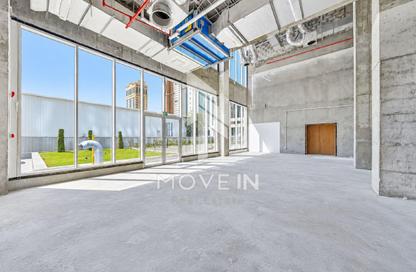 Shop - Studio - 2 for rent in West Bay Tower - West Bay - West Bay - Doha