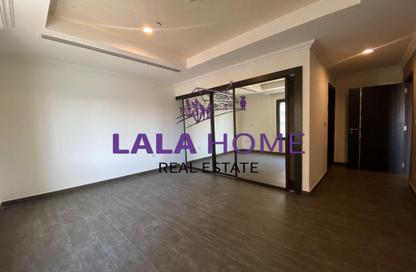 Apartment - 1 Bedroom - 2 Bathrooms for rent in East Porto Drive - Porto Arabia - The Pearl Island - Doha Apartment - 1 Bedroom - 2 Bathrooms for rent in East Porto Drive - Porto Arabia - The Pearl Island - Doha