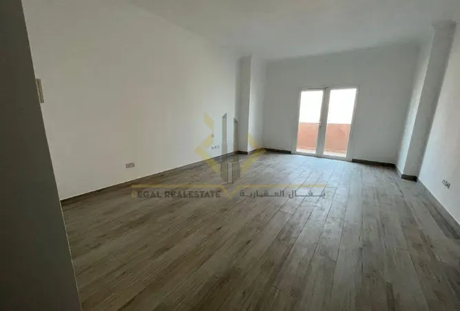 62409960 - Property Image 2