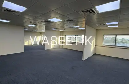 مساحات مكتبية - 2 غرف نوم - 2 حمامات للايجار في C-Ring - الدوحة