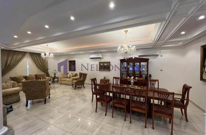 Villa - 6 Bedrooms - 7 Bathrooms for sale in Mamoura 18 - Al Maamoura - Doha
