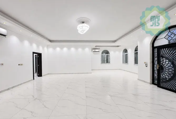 63305687 - صورة العقار 3