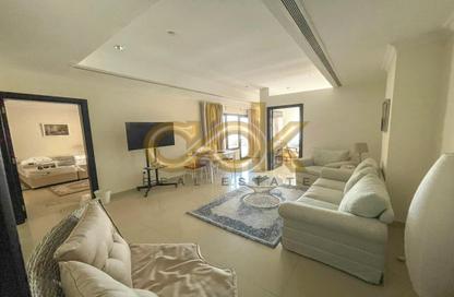 Apartment - 2 Bedrooms - 3 Bathrooms for rent in East Porto Drive - Porto Arabia - The Pearl Island - Doha