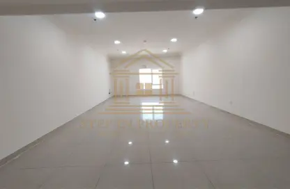 شقة - 3 غرف نوم - 2 حمامات للايجار في برج الخير - شارع الكورنيش - شارع الكورنيش - الدوحة