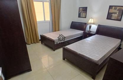 Apartment - 2 Bedrooms - 2 Bathrooms for rent in Al Zubair Bakkar Street - Al Sadd - Doha