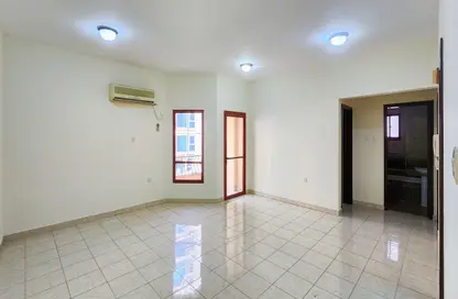 Apartment - 2 Bedrooms - 2 Bathrooms for rent in Al Jazeera Street - Fereej Bin Mahmoud North - Fereej Bin Mahmoud - Doha