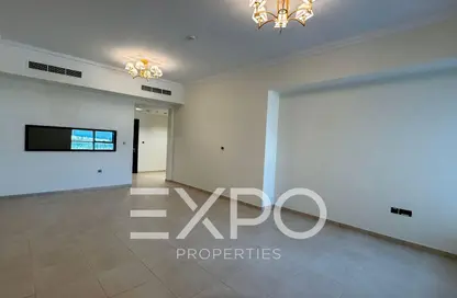 Apartment - 2 Bedrooms - 3 Bathrooms for rent in Lusail Marina Heights - Marina District - Lusail Apartment - 2 Bedrooms - 3 Bathrooms for rent in Lusail Marina Heights - Marina District - Lusail