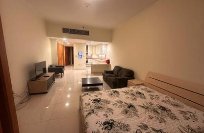 Apartment - Studio - 1 Bathroom for rent in Viva Central - Viva Bahriyah - The Pearl Island - Doha