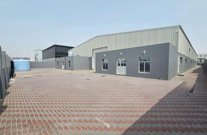 Warehouse - Studio - 7+ Bathrooms for rent in Birkat Al Awamer - Al Wakra