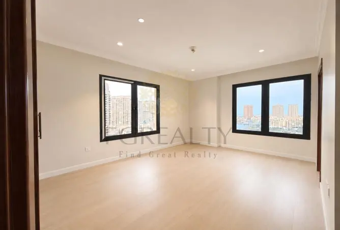 62523765 - Property Image 2