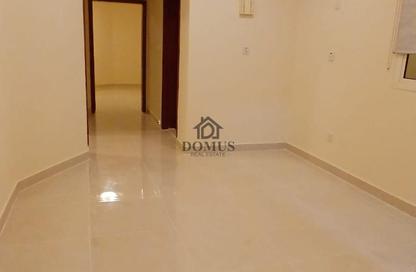 Apartment - 2 Bedrooms - 2 Bathrooms for rent in Al Zubair Bakkar Street - Al Sadd - Doha