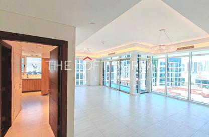 Apartment - 2 Bedrooms - 3 Bathrooms for sale in Crystal Residence - Gewan Island - The Pearl Island - Doha