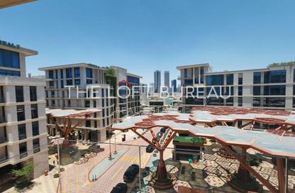 Apartment - 2 Bedrooms - 3 Bathrooms for sale in Crystal Residence - Gewan Island - The Pearl Island - Doha