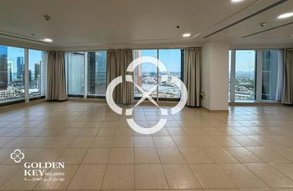 Duplex - 3 Bedrooms - 3 Bathrooms for rent in West Bay Tower - West Bay - West Bay - Doha